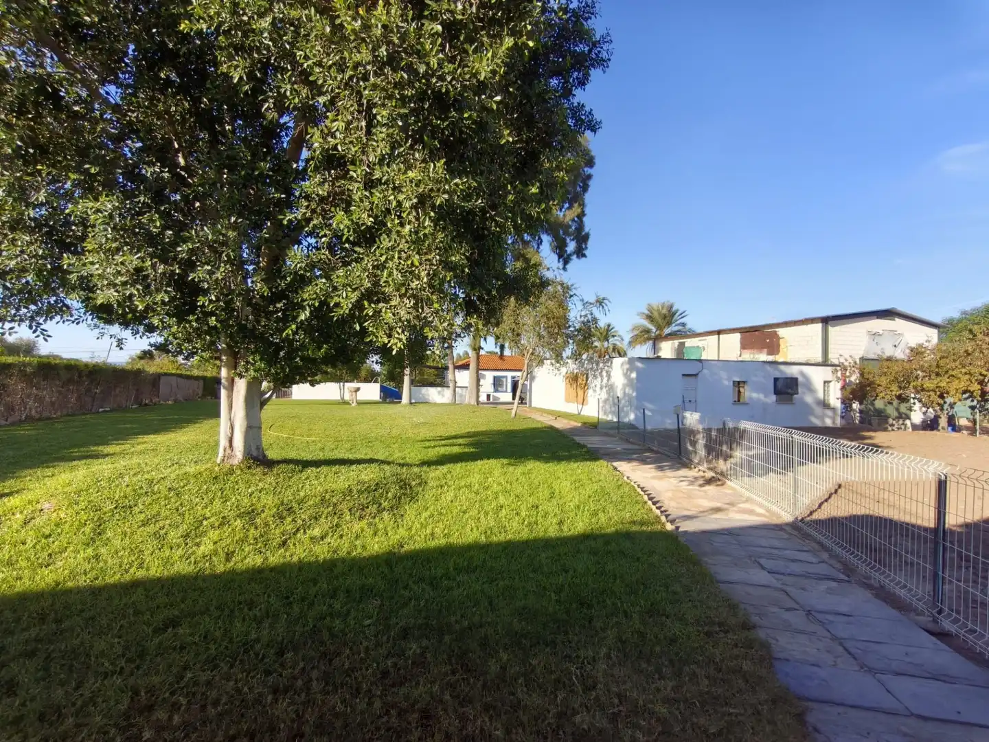 Terreno en venta en Carmona, Sevilla