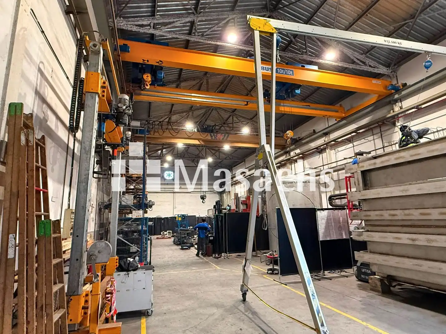 Nau industrial en venda en Terrassa