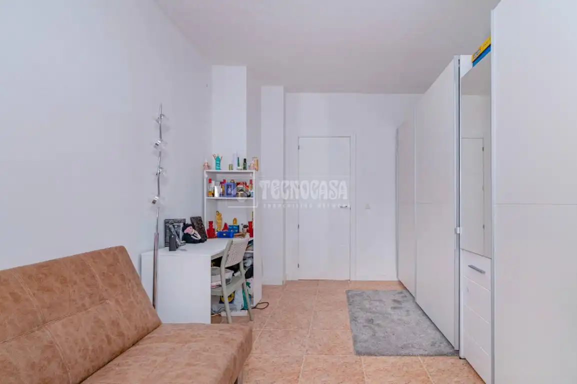 Habitación de Casa adosada en venta en Fuente Vaqueros