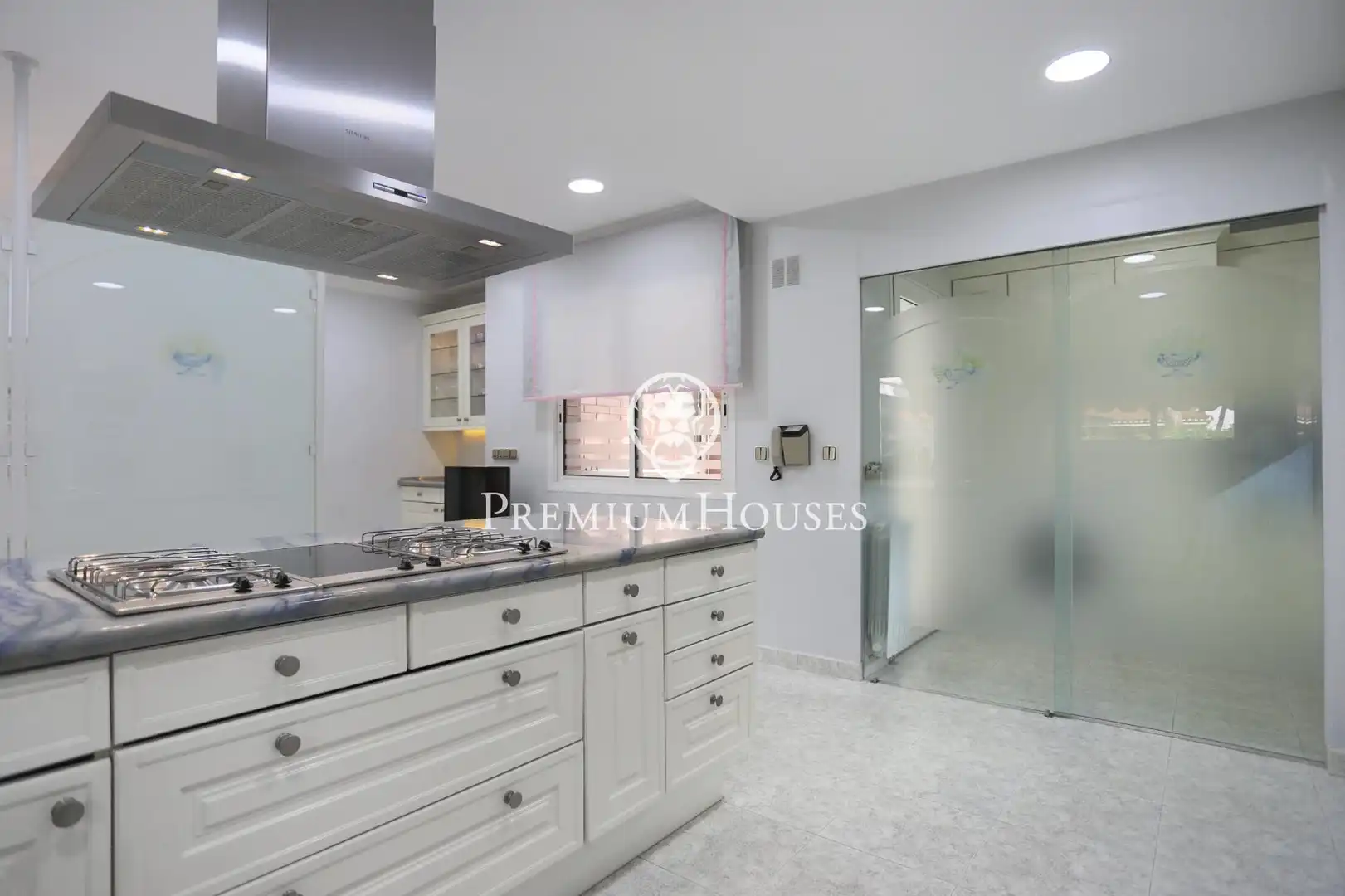 House with pool for sale in La Pineda, imagen 31