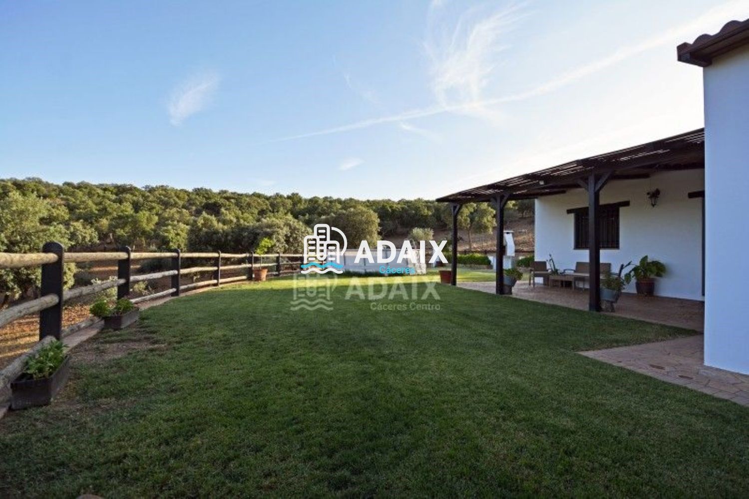 Garden of House or chalet for sale in Aliseda  with Air Conditioner and Terrace