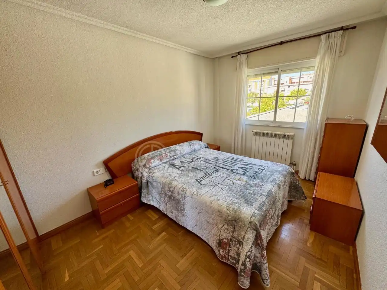 Bedroom of Flat for rent in Salamanca  with Heating, Furnished and Balcony