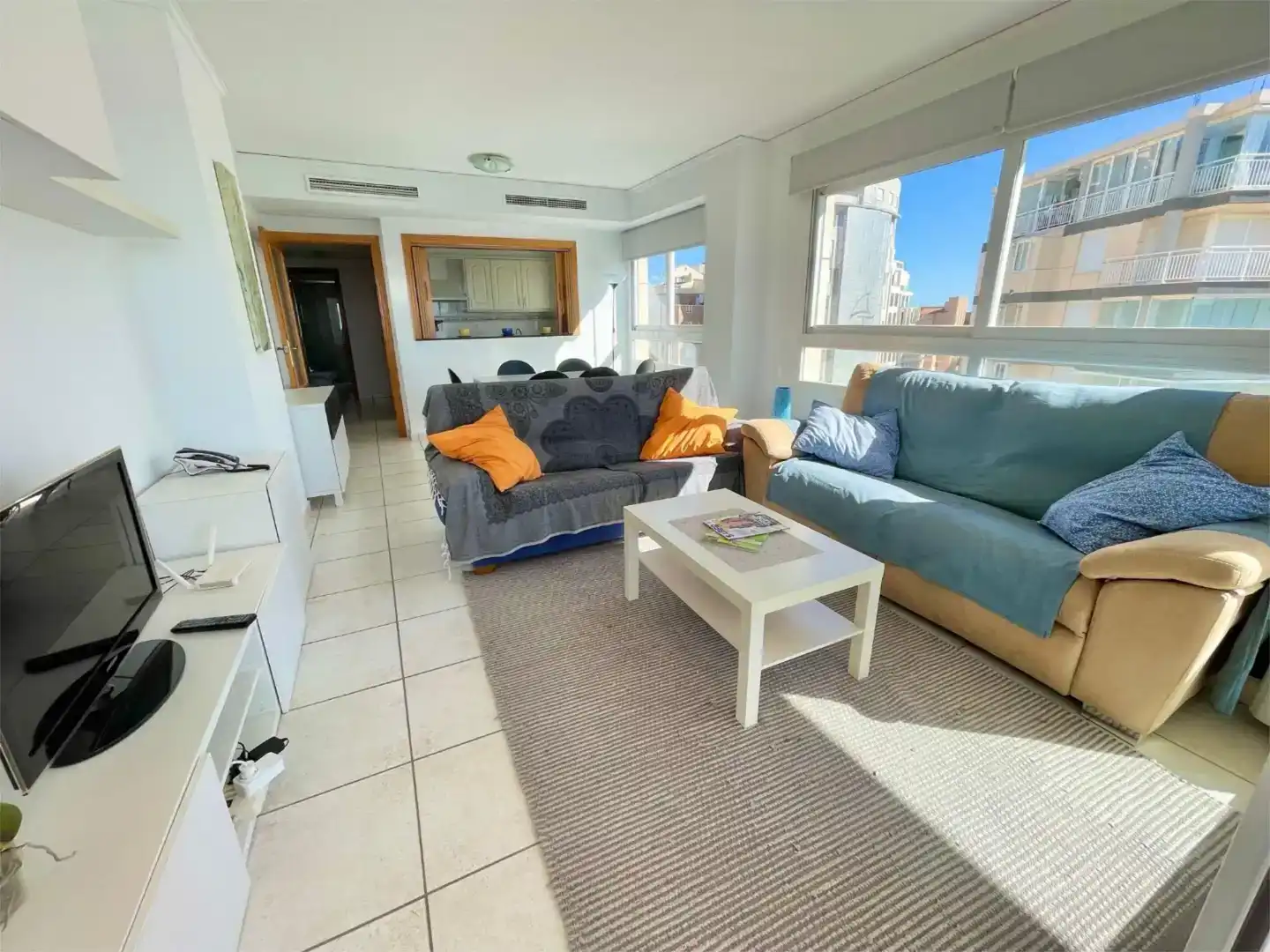 Wohnzimmer von Wohnungen zur Miete in Calpe / Calp mit Klimaanlage, Schwimmbad und Balkon