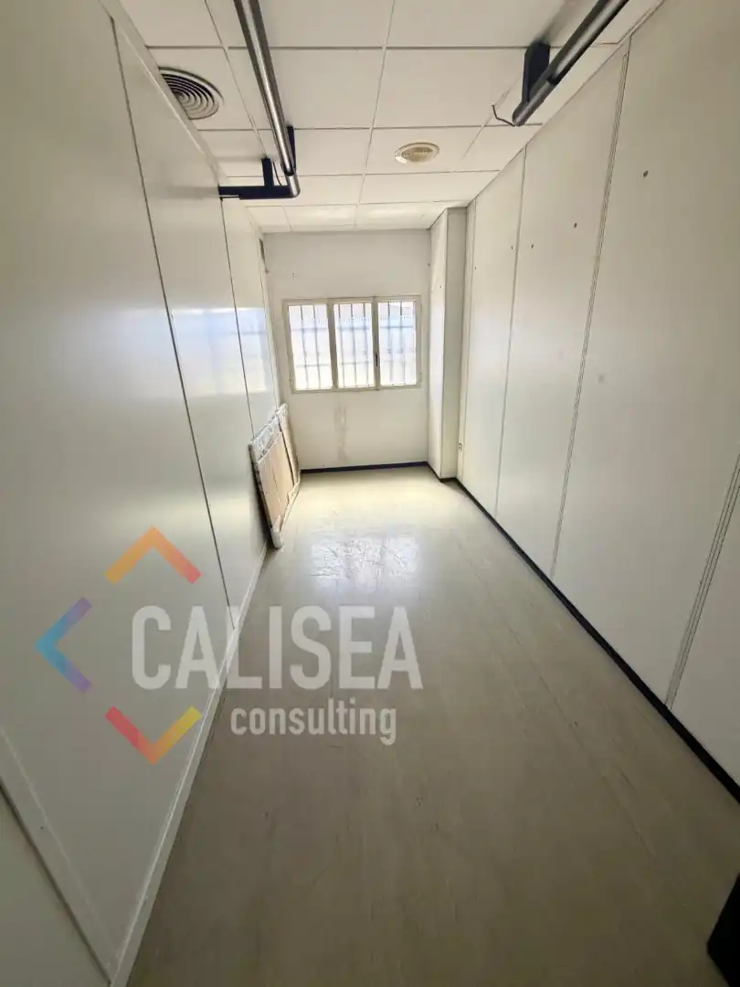 Nave industrial de alquiler en Sabadell