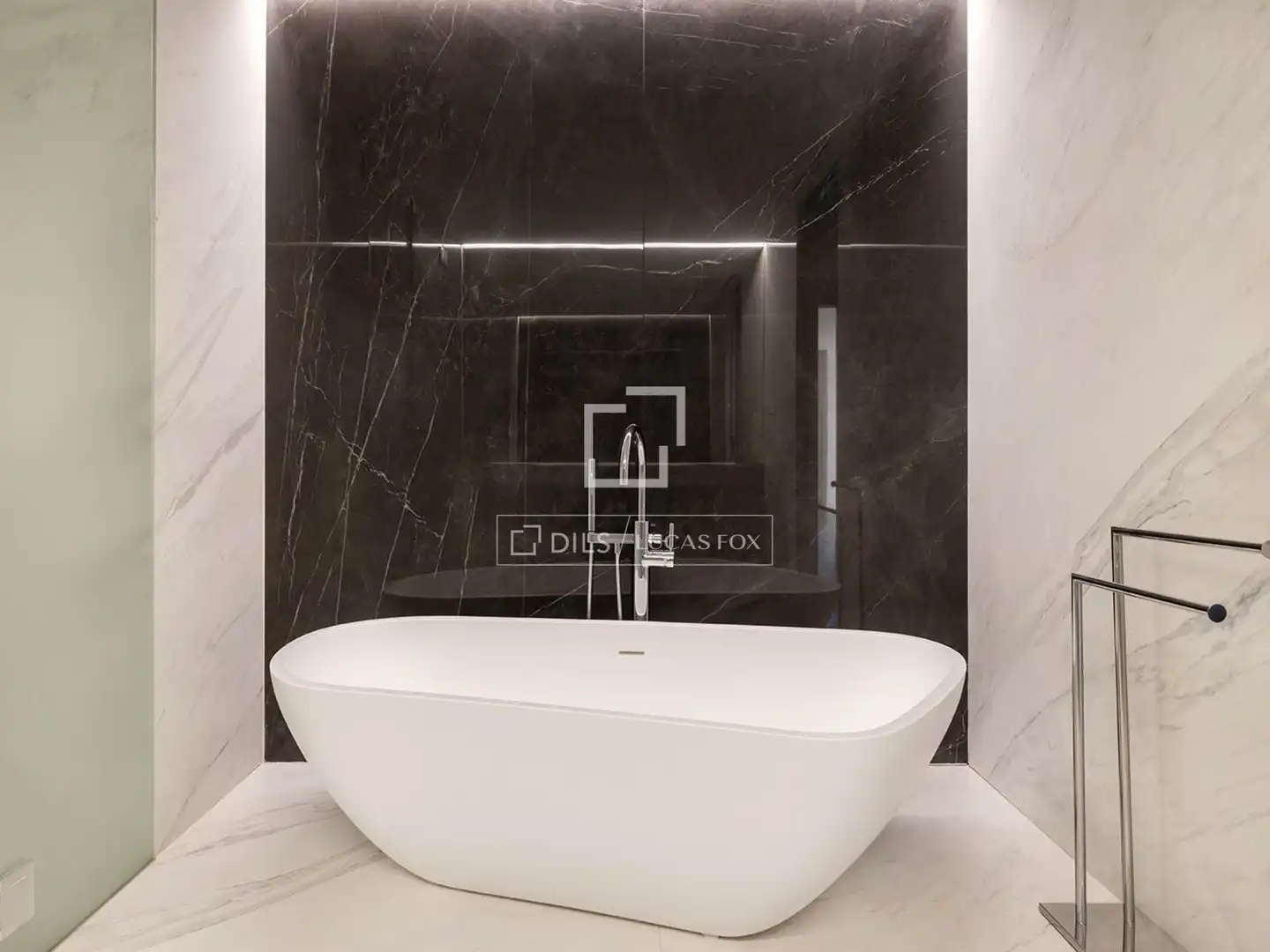 Baño de Piso de alquiler en Barcelona con Aire acondicionado, Calefacción y Terraza