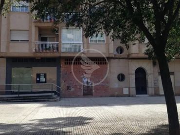 Local comercial en venda a De Andalucía