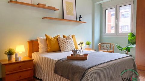 Foto 2 de Piso en venta en Gijón - Avenida Argentina, 47, La Calzada, Gijón