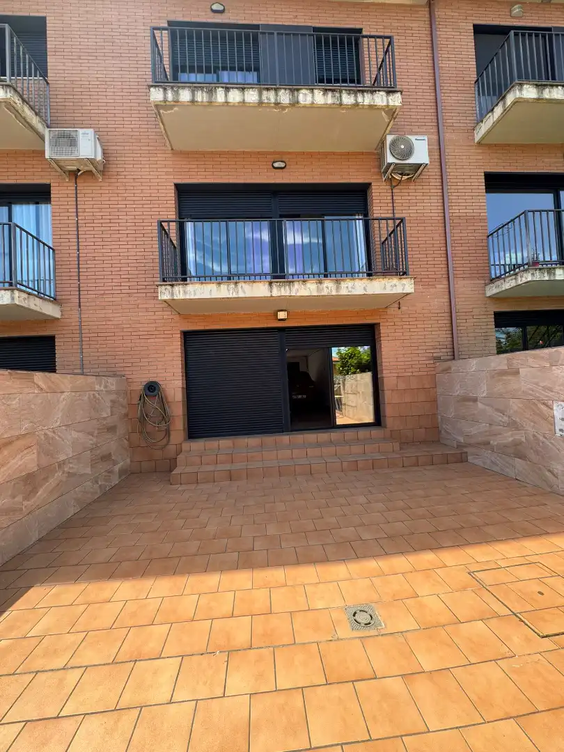 Vista exterior de Casa o xalet en venda en Sentmenat amb Aire condicionat, Calefacció i Terrassa