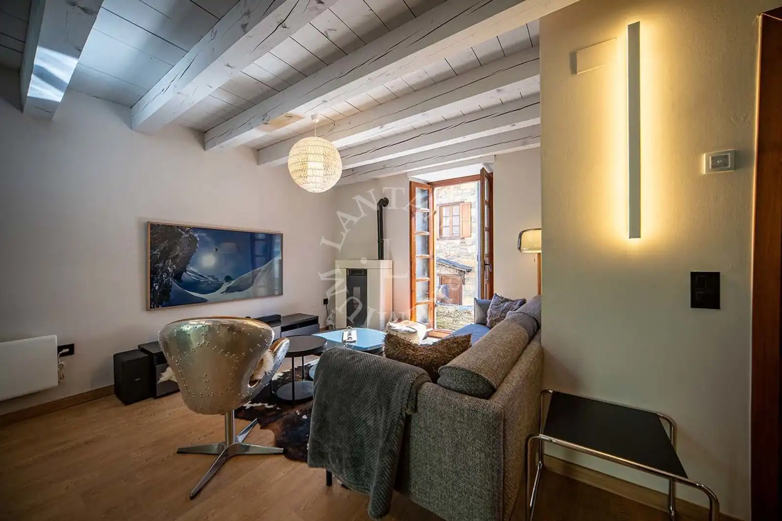 Sala de estar de Casa o chalet en venta en Naut Aran con Calefacción, Parquet y Horno