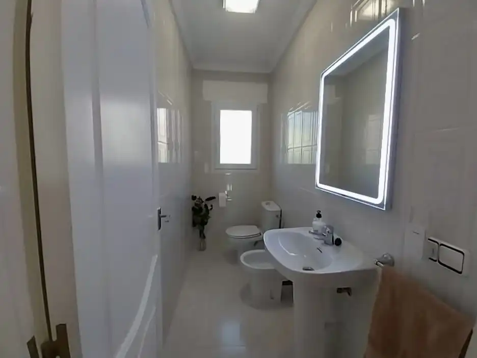 Chalet con piscina en venta en Centro ciudad, imagen 9