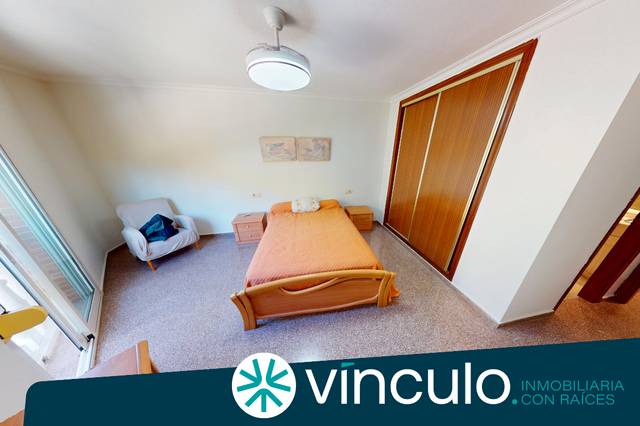 Piso en Alquiler en Calle Teniente Durán en Campoamor