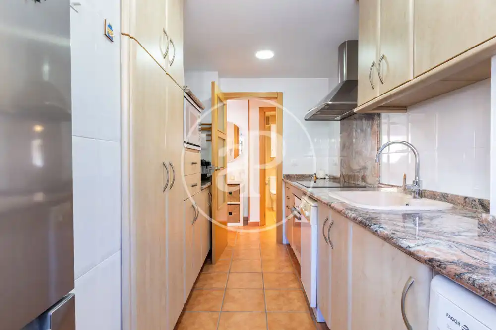 Appartamento con terrazza in affitto a Carrer Ciutats Unides, imagen 12
