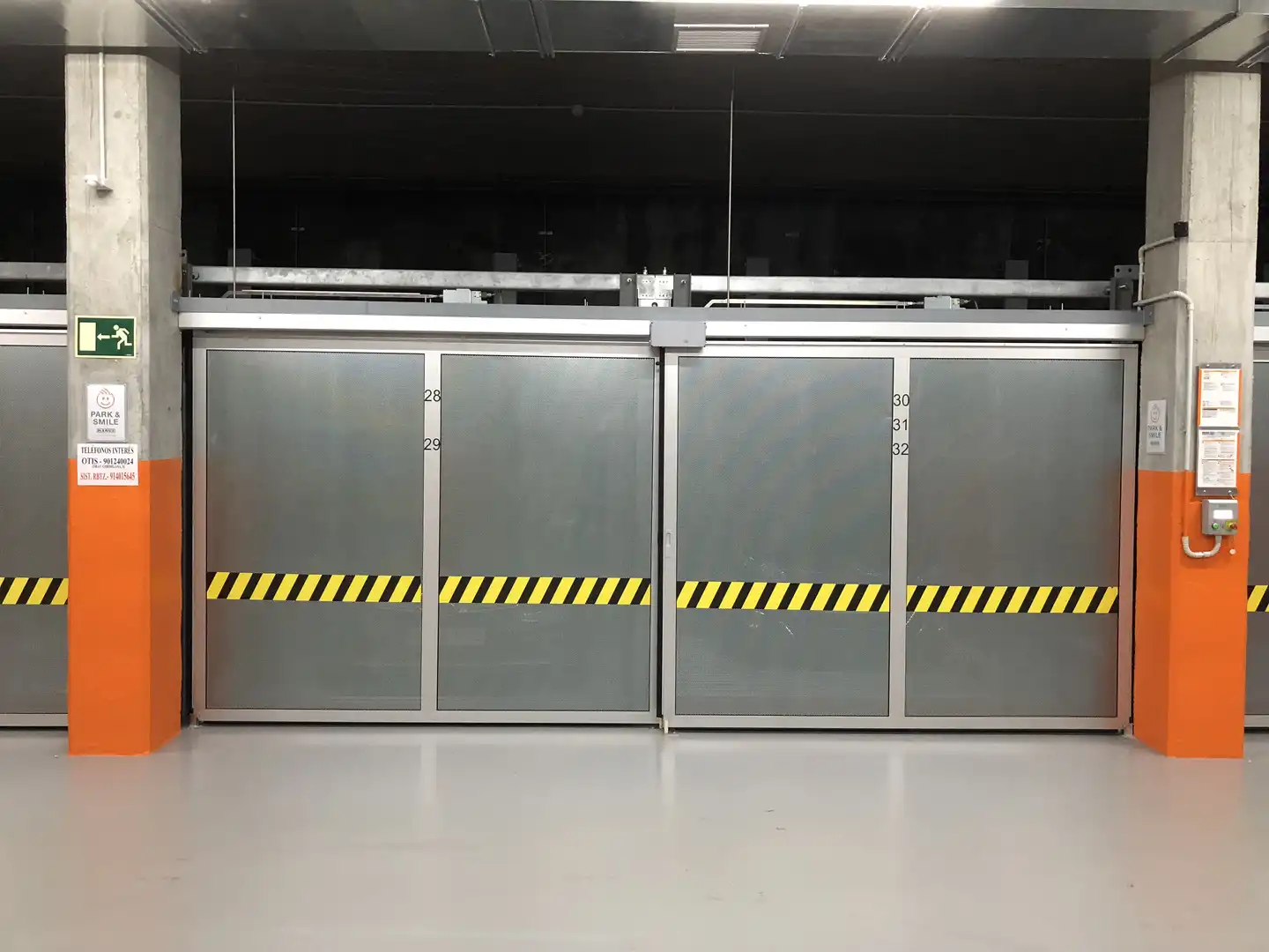 Garaje en venta en Plaza Cormelana, 1, Ensanche
