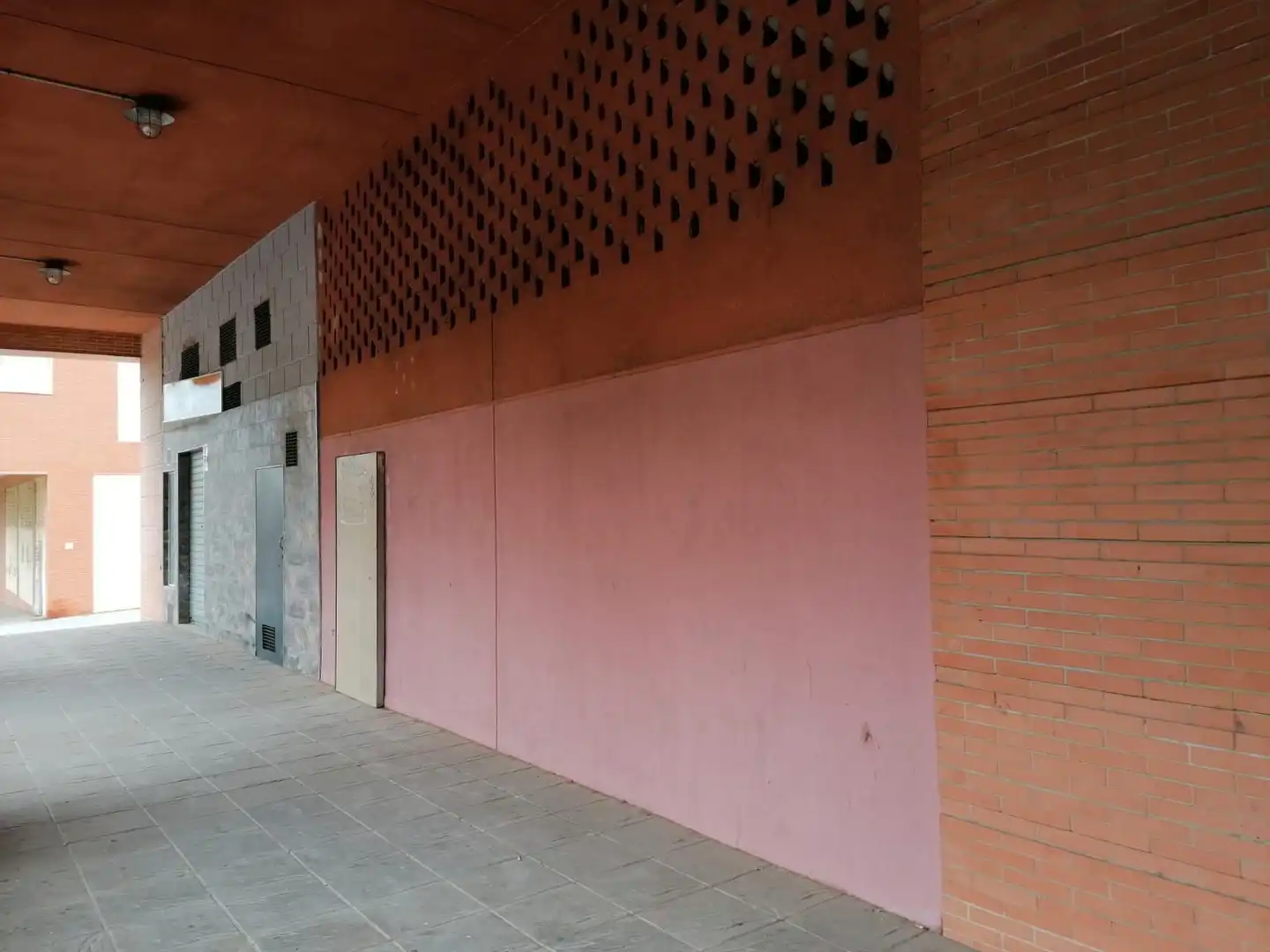 Local comercial en alquiler en Camino del Saladillo, imagen 8