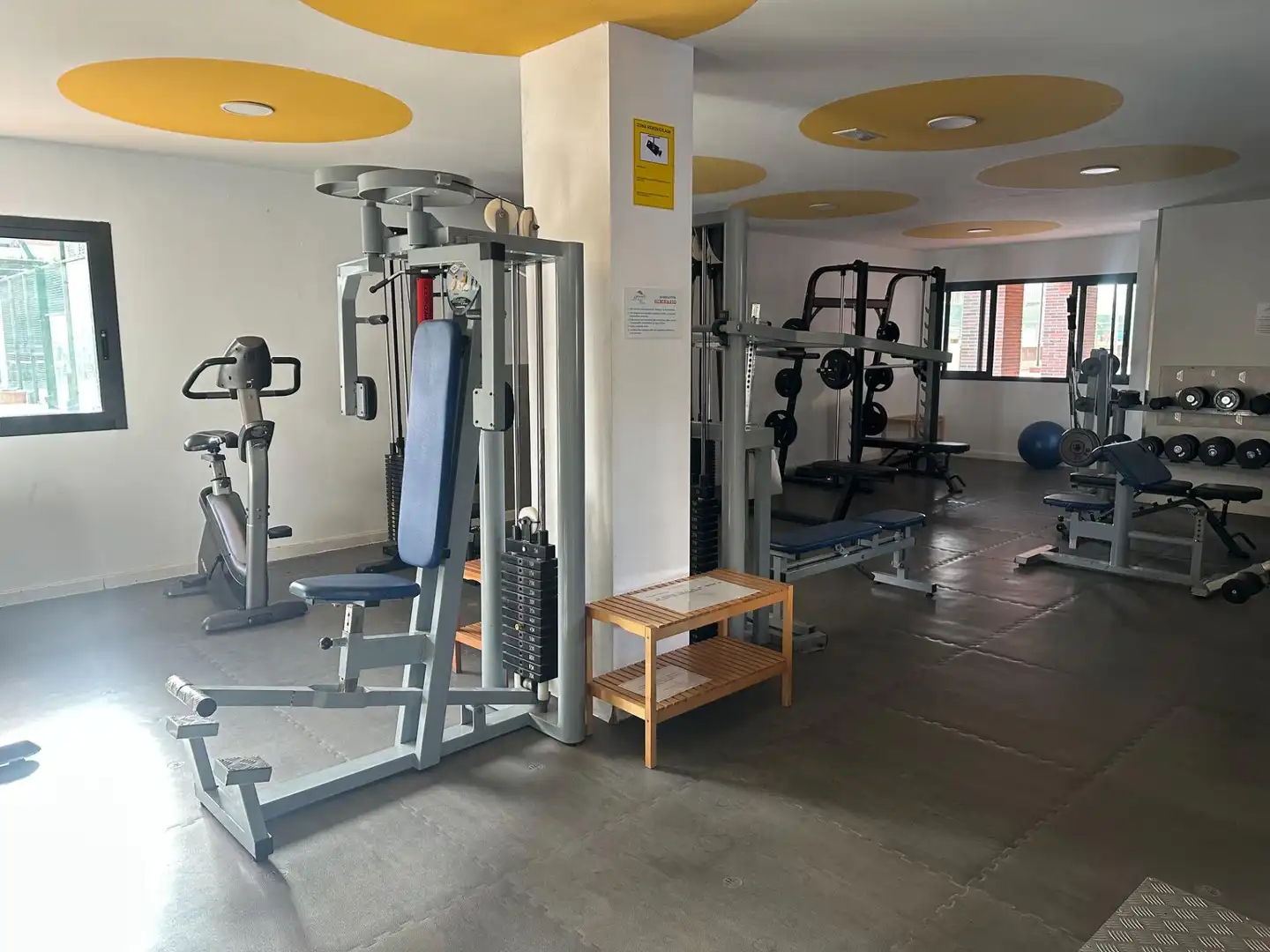 Piso de alquiler en Alicante / Alacant con Aire acondicionado y Piscina comunitaria