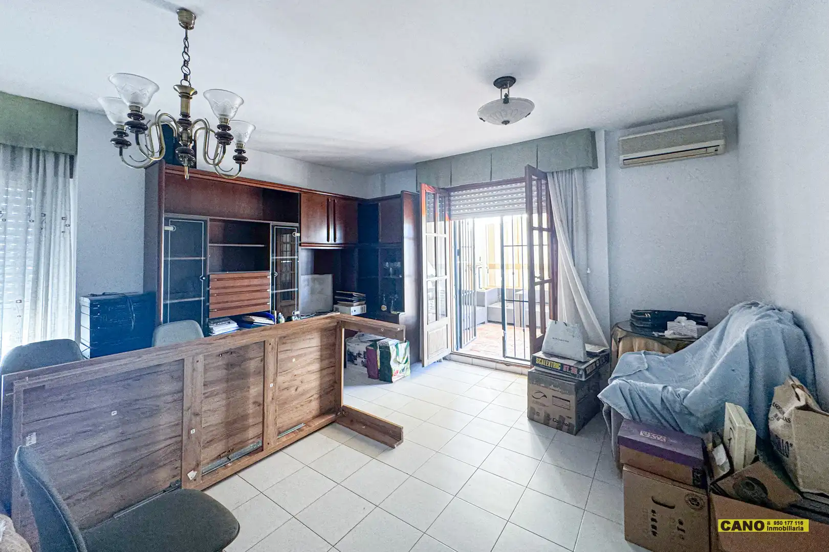 Cocina de Piso en venta en Almería con Terraza y Trastero