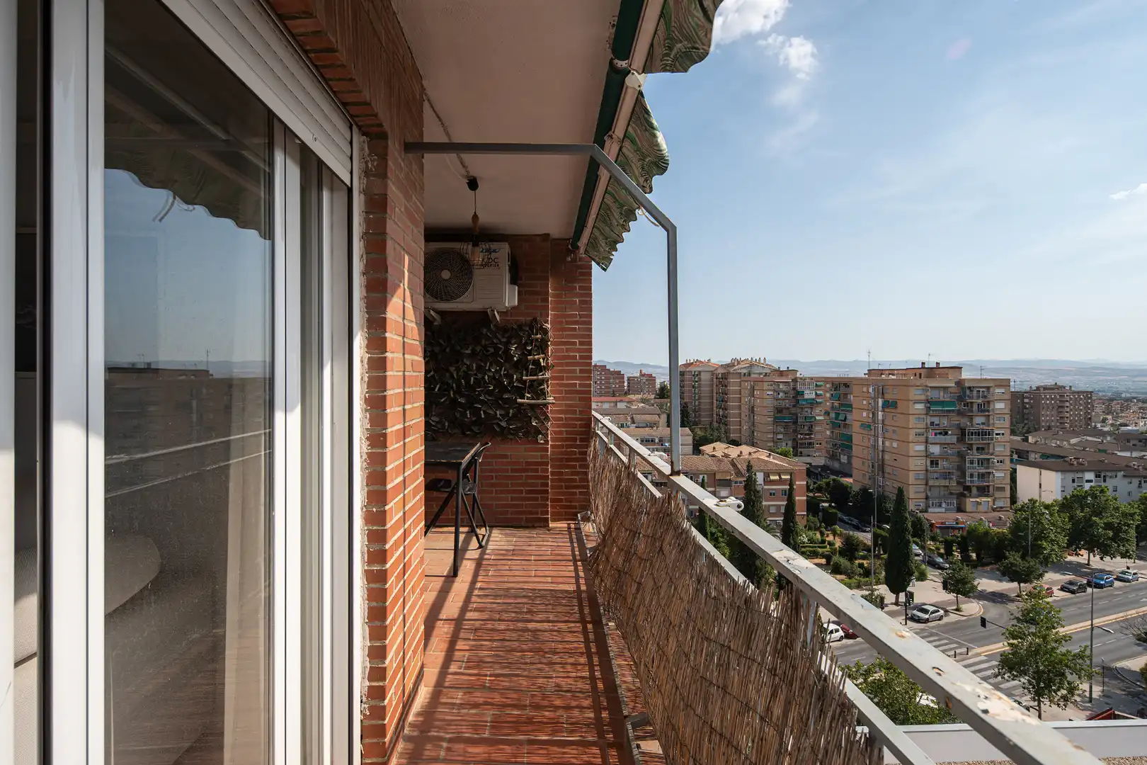 Balcony of Flat for sale in Granada  with Air Conditioner, Parquet flooring and Terrace
