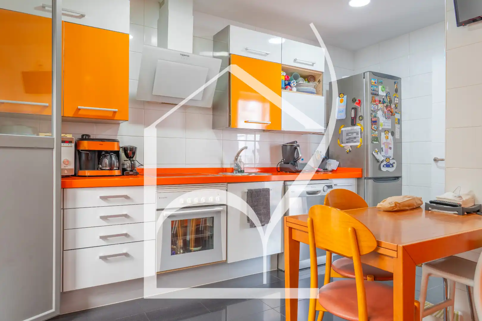 Cocina de Casa o chalet en venta en Villamayor con Aire acondicionado, Calefacción y Jardín privado