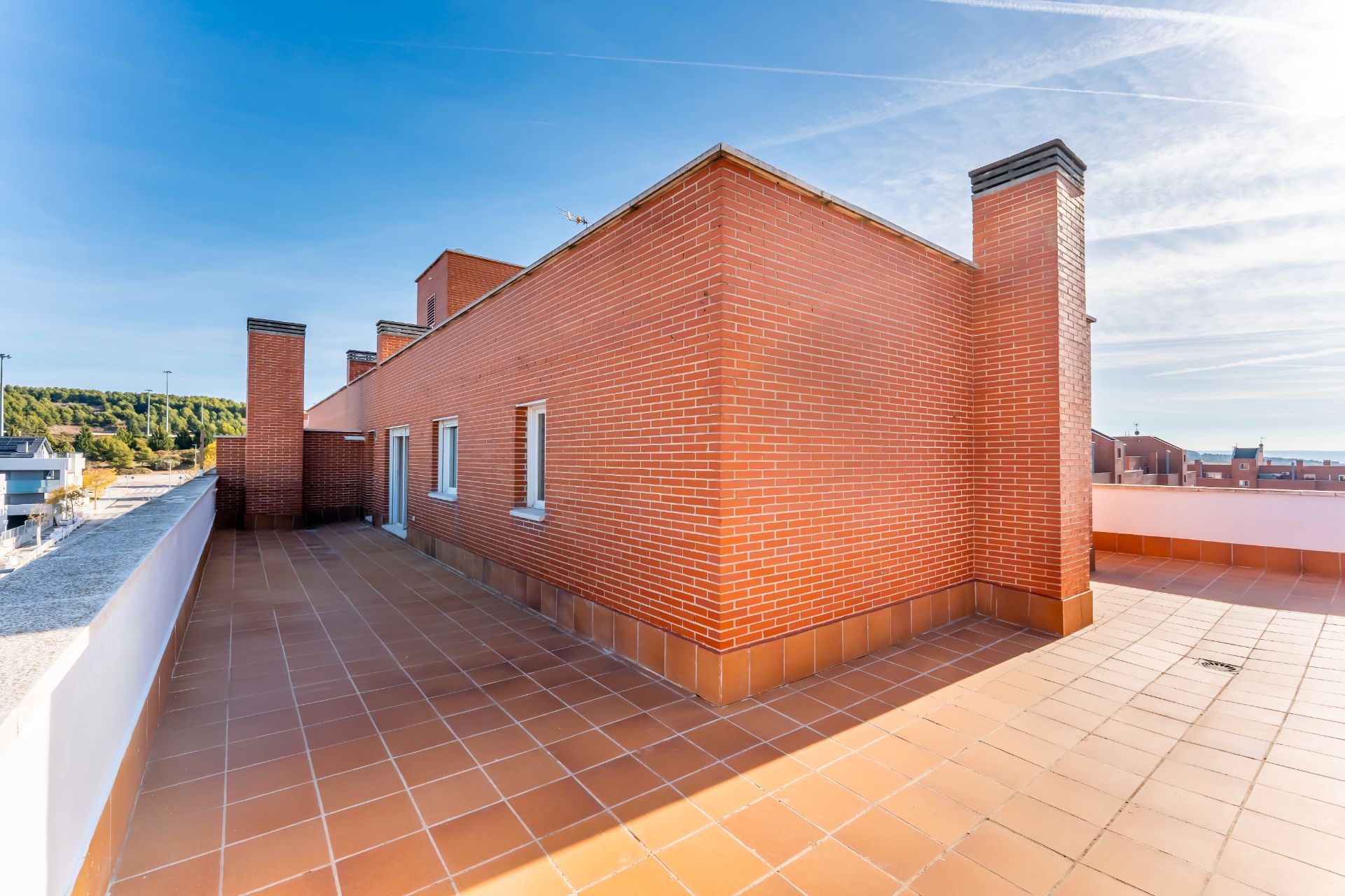 Vista exterior de Pis en venda en Rivas-Vaciamadrid amb Piscina comunitària