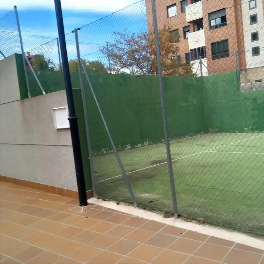 Jardí de Pis de lloguer en Ávila amb Jardí privat, Parquet i Piscina