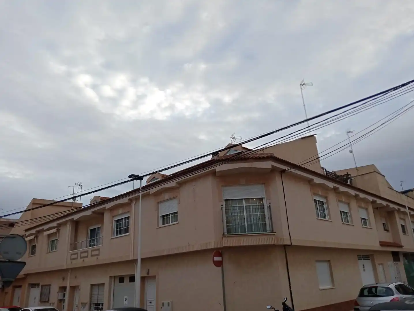 Vista exterior de Casa o chalet en venta en San Pedro del Pinatar con Aire acondicionado, Terraza y Trastero
