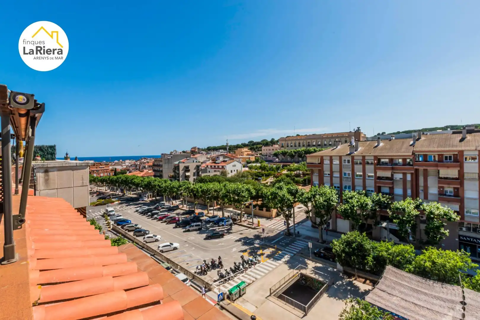 Vista exterior de Ático en venta en Arenys de Mar con Aire acondicionado, Calefacción y Parquet