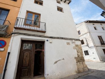 Casa a schiera con balcone in vendita a Porta de Cocentaina