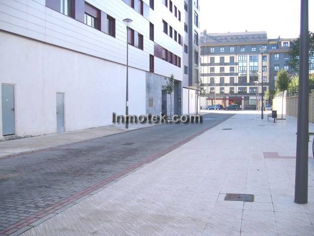 Local comercial en Alquiler en N/A, -1 en La Felguera