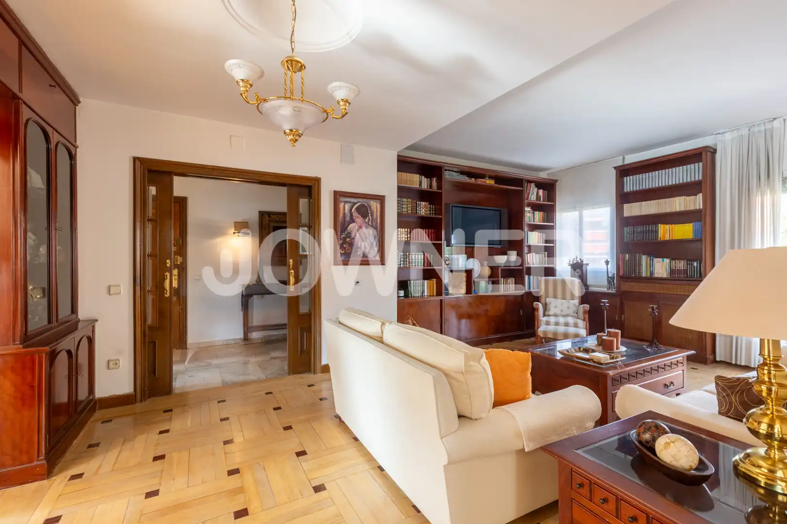 Sala de estar de Piso en venta en Pozuelo de Alarcón con Aire acondicionado, Calefacción y Terraza