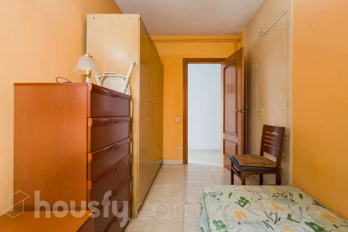Habitación de Piso en venta en Barcelona con Aire acondicionado, Calefacción y Amueblado