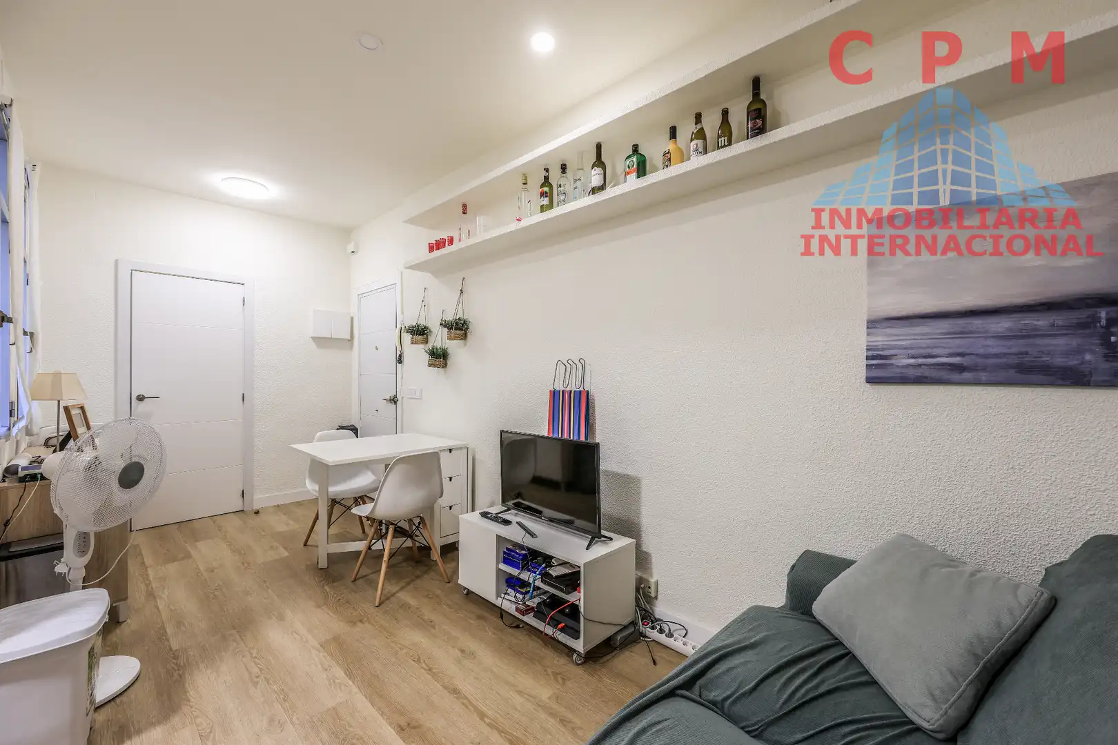 Living room of Flat for rent in Madrid  with Heating, Furnished and Oven