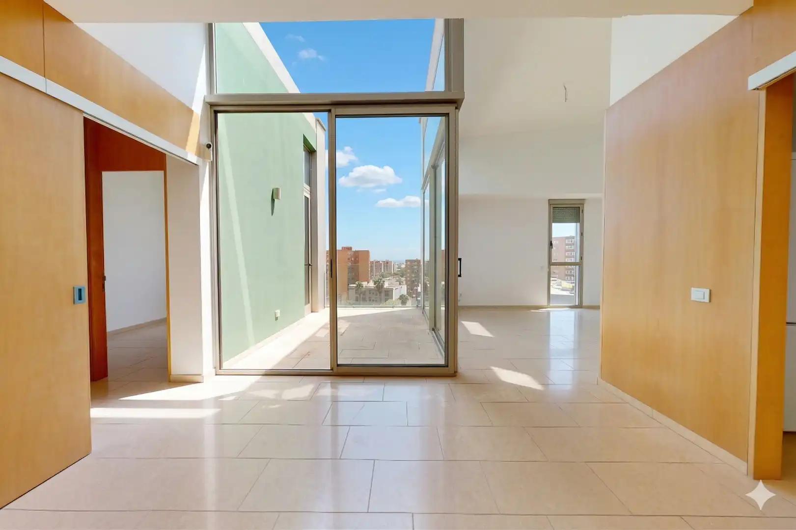 Ático en venta en Las Palmas de Gran Canaria con Calefacción, Terraza y Balcón