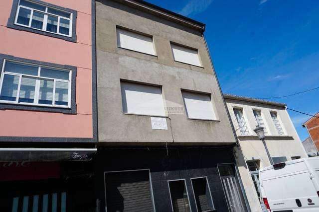 Edificio en Venta en Rúa Galicia, 21 en Melide