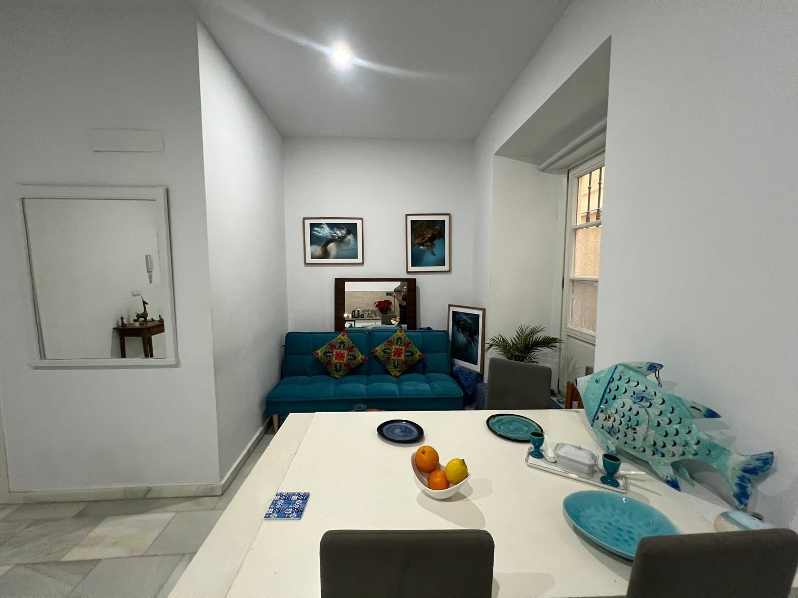 Menjador de Planta baixa en venda en  Cádiz Capital