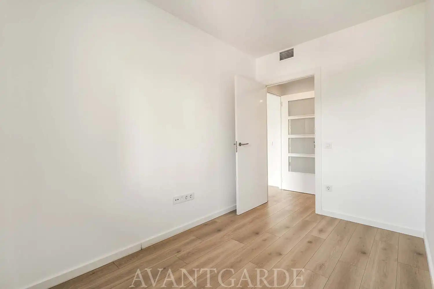 Habitación de Ático de alquiler en Pallejà con Aire acondicionado, Calefacción y Terraza