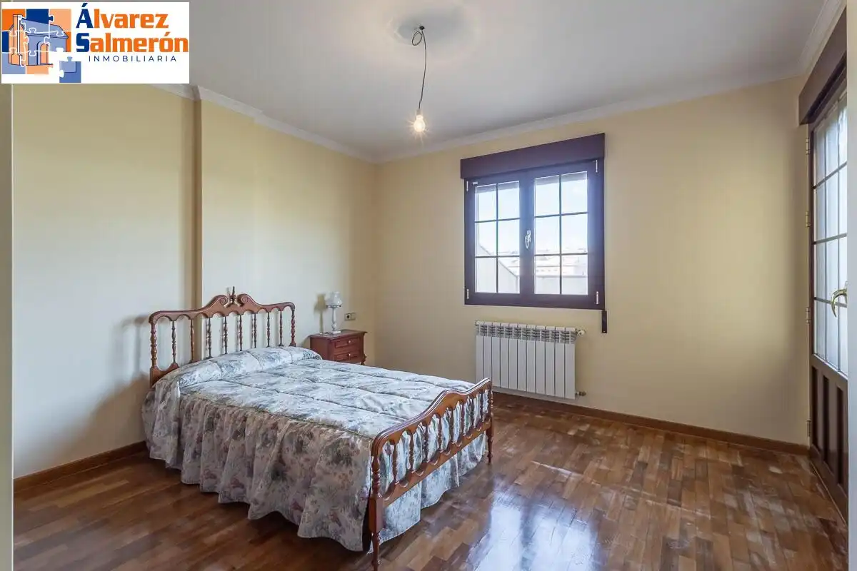 Casa con jardín en venta en Calle MARIANA PINEDA, imagen 35