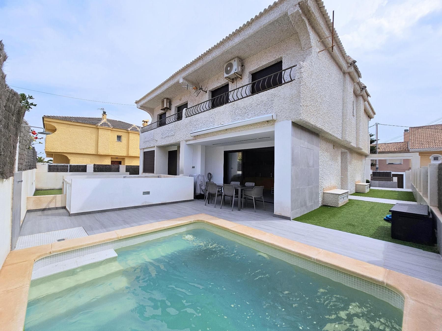 Piscina de Casa o xalet de lloguer en Cartagena amb Terrassa