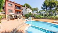 Swimming pool of House or chalet for sale in Castelldefels  with Air Conditioner, Heating and Private garden