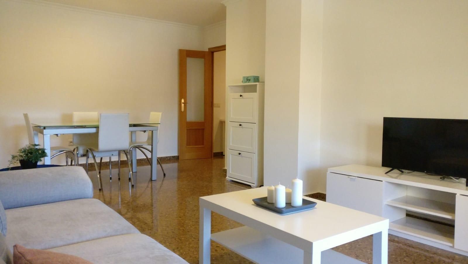 Sala d'estar de Pis de lloguer en  Valencia Capital amb Balcó