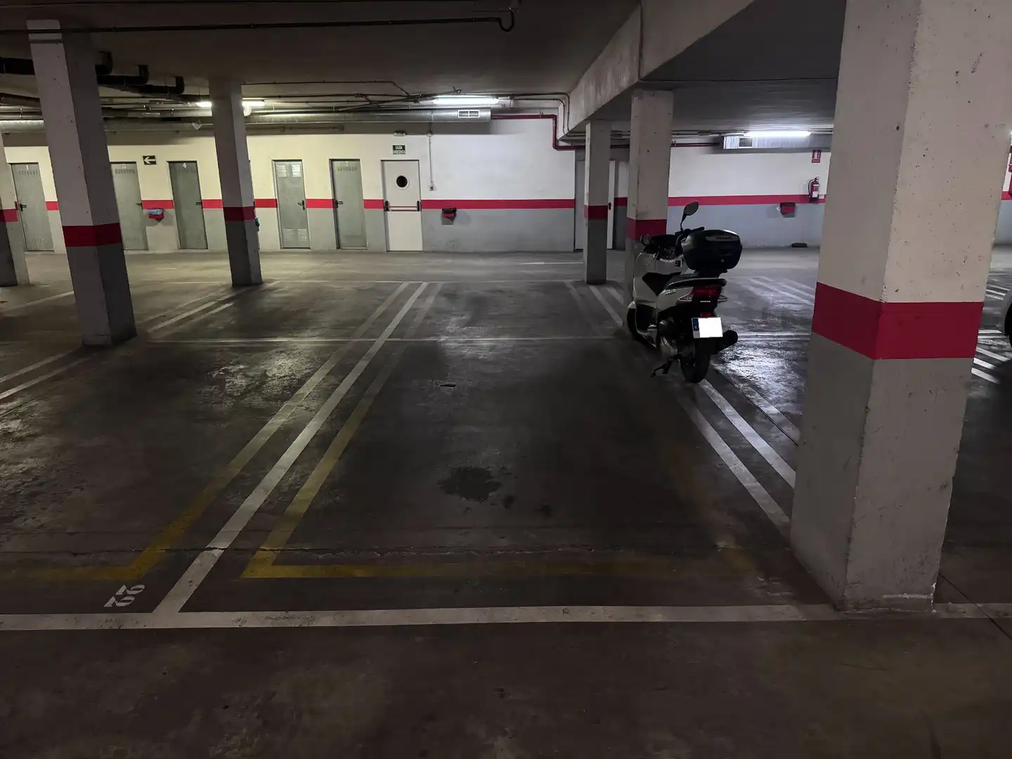 Parking of Apartments for sale in Almería  with Air Conditioner and Storage room
