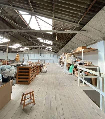 Nave industrial en Venta en Ciutat Fallera