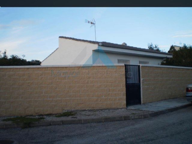 Vista exterior de Casa o xalet en venda en Pezuela de las Torres amb Calefacció, Jardí privat i Moblat
