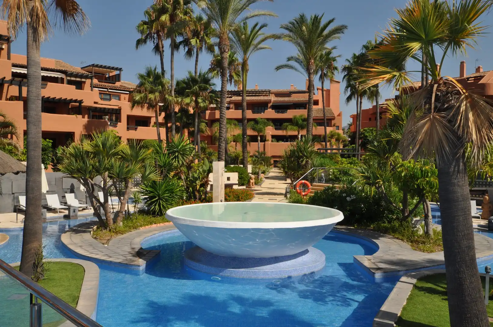 Garden of Attic for sale in Estepona  with Air Conditioner, Heating and Terrace