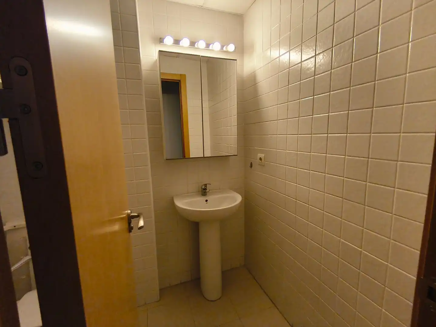 Baño de Piso de alquiler en Aljaraque con Aire acondicionado y Amueblado