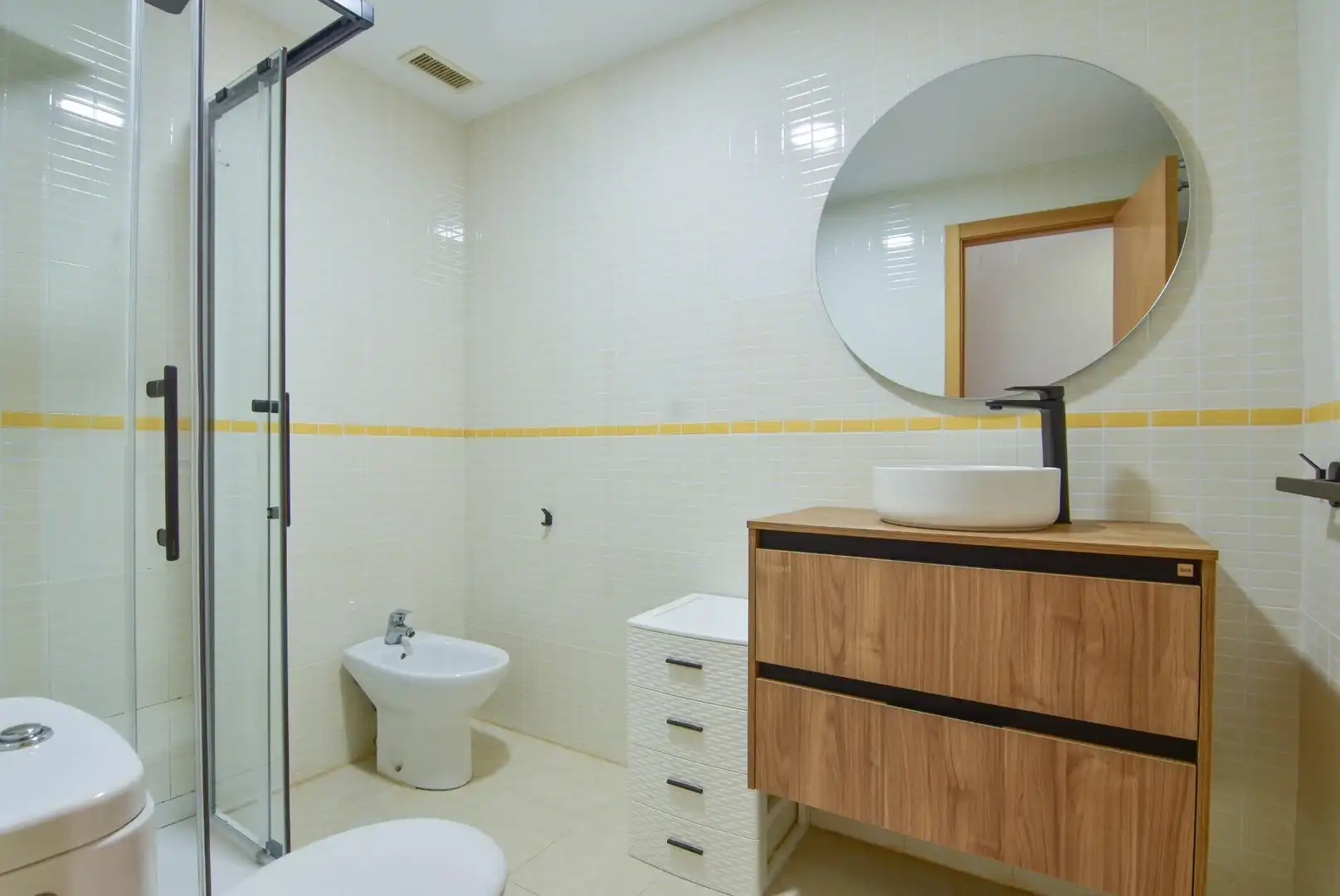 Bathroom of Houses for sale in Catadau  with Air Conditioner, Heating and Terrace
