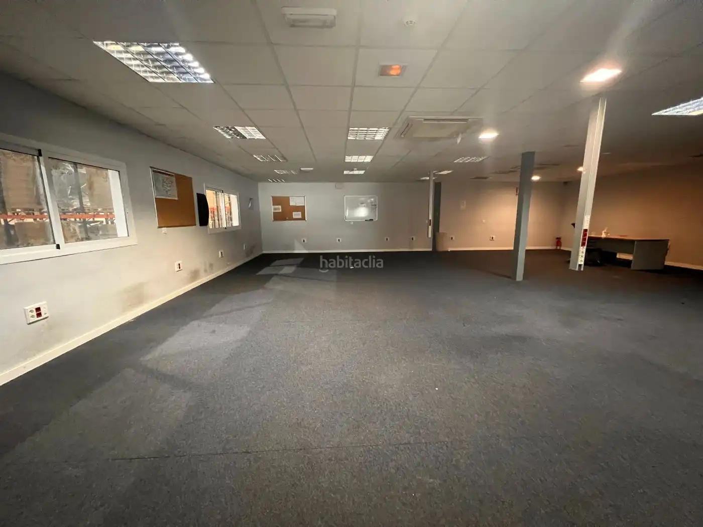 Nau industrial en venda a Calle la Fuente 5, imagen 7