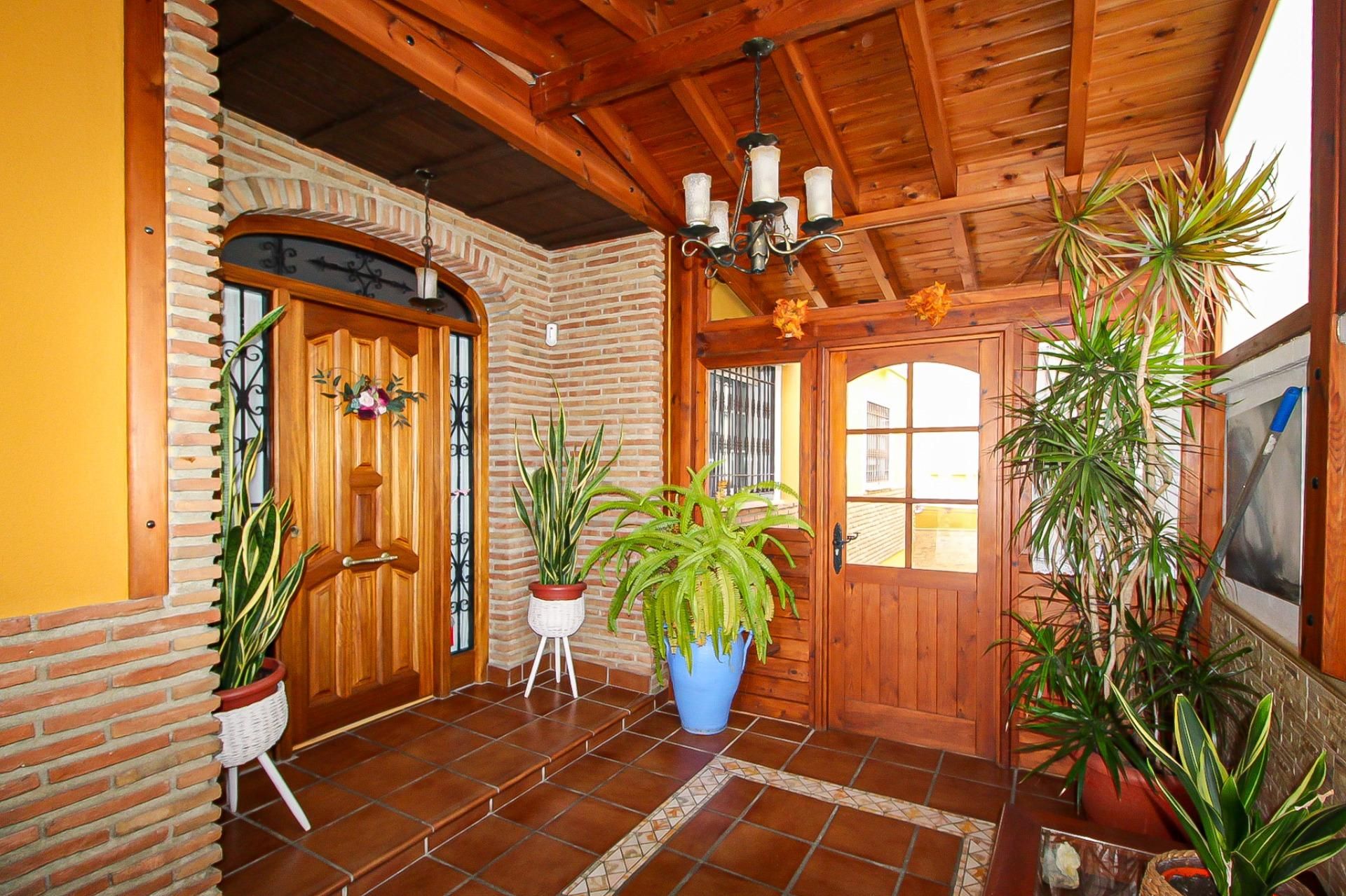 Casa o xalet en venda en Motril amb Aire condicionat, Terrassa i Piscina