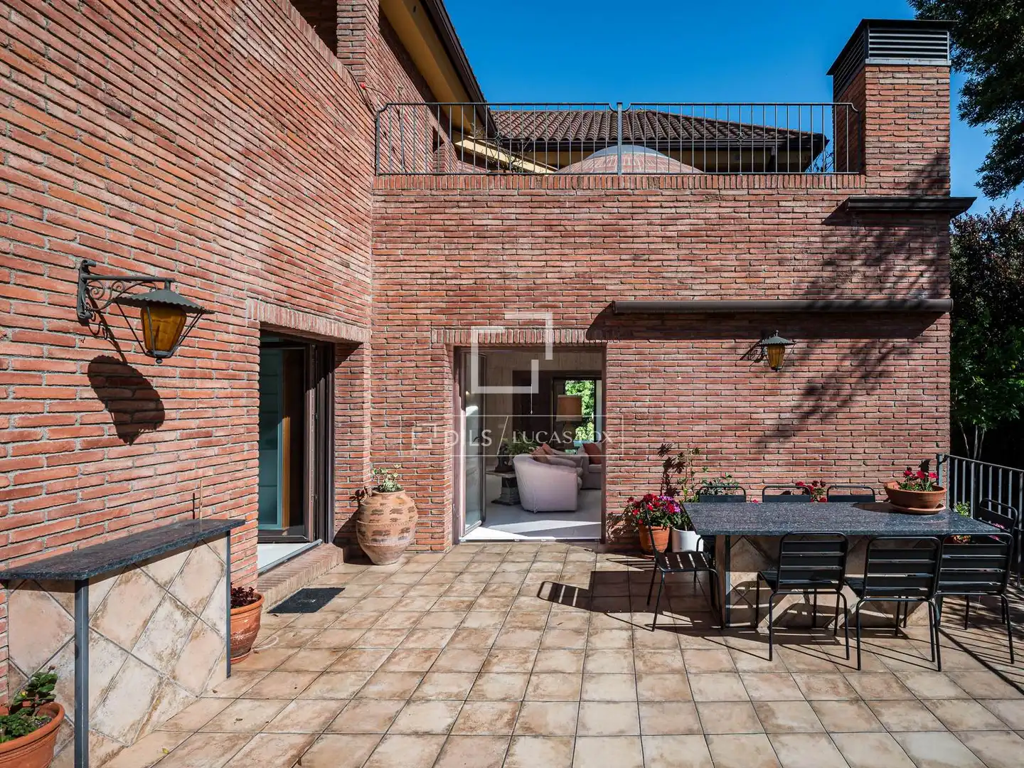 Terrassa de Casa o xalet en venda en Sant Cugat del Vallès amb Aire condicionat, Calefacció i Traster