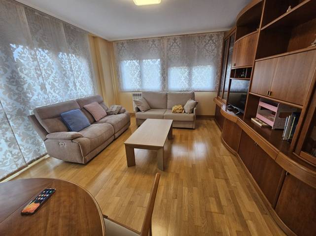 Piso en Venta en SAN FELICES en Portillejo - Valdegastea