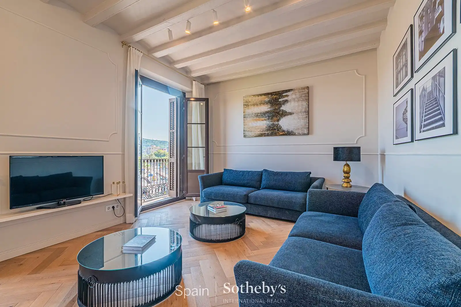 Apartamento con piscina en venta en Passeig Isabel II, imagen 4